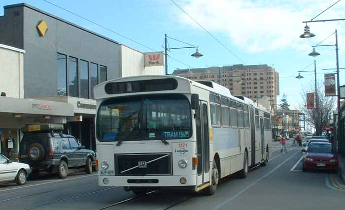 Adelaide Metro Volvo B58H PMCSA 1371